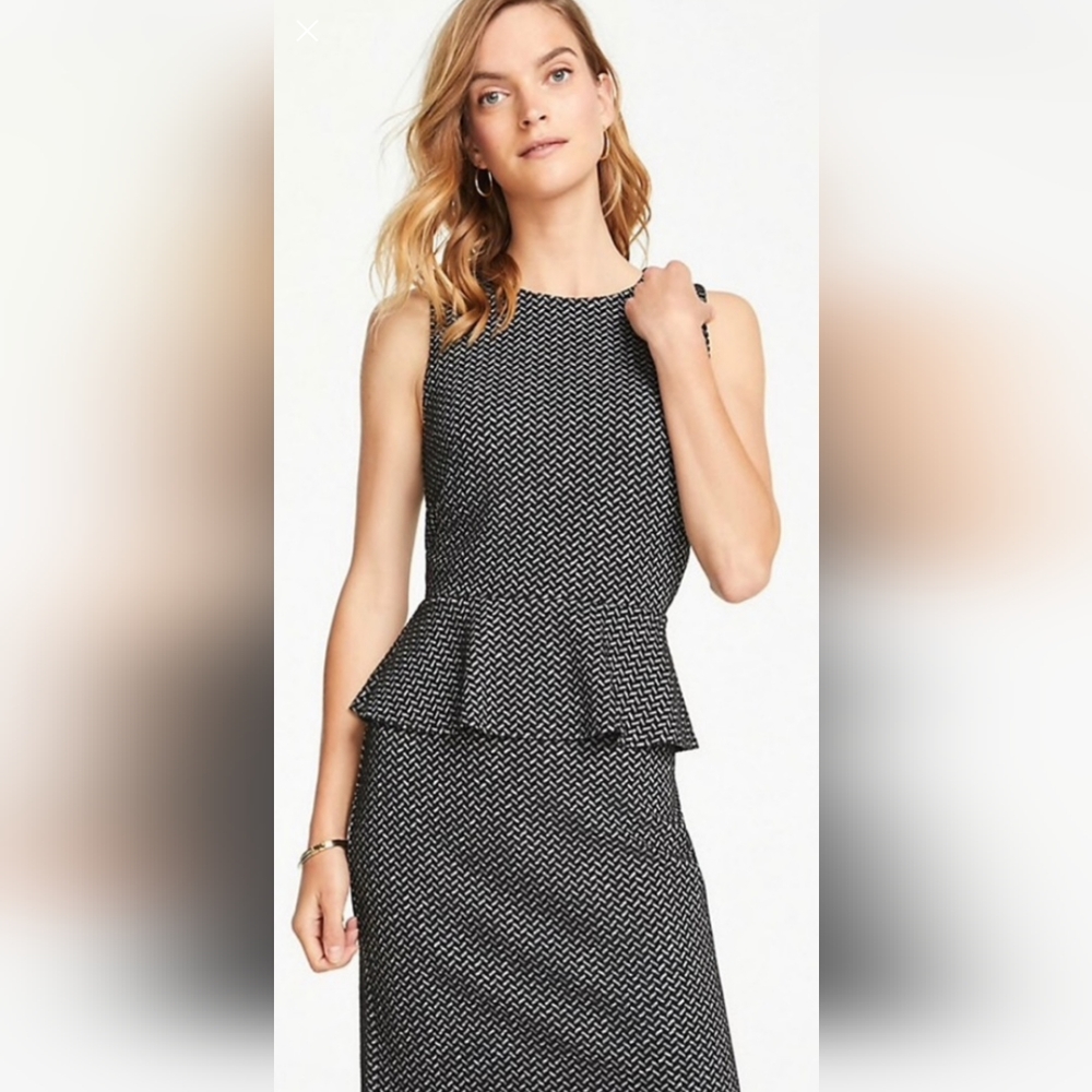 EUC Ann Taylor Herringbone Knit Peplum Sheath Dress Sz. 2